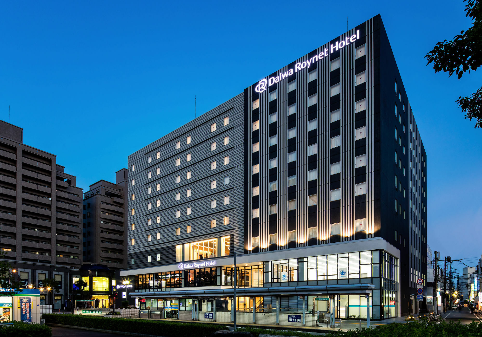 Daiwa Roynet Hotel Tokushima Ekimae Exterior photo