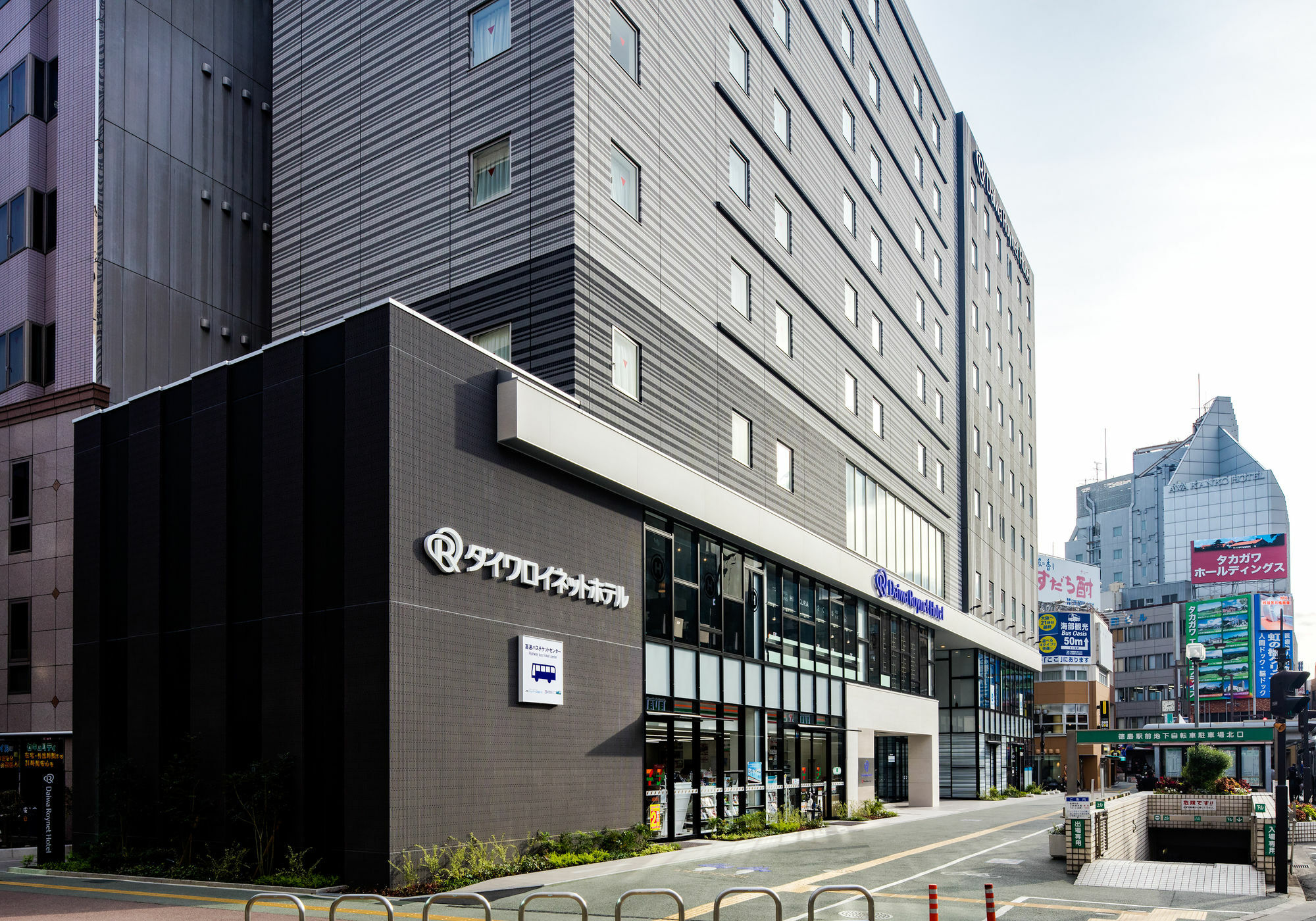 Daiwa Roynet Hotel Tokushima Ekimae Exterior photo